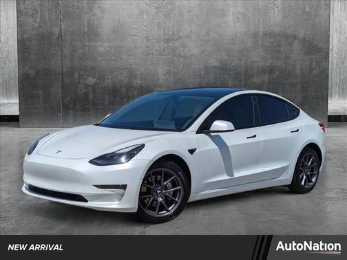 2021 Tesla Model 3 Standard Range Plus