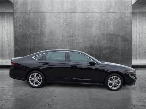 2023 Honda Accord LX 1.5T