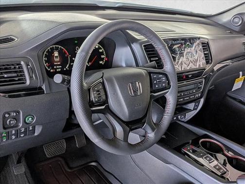 Platinum White Pearl 2026 Honda Ridgeline Black