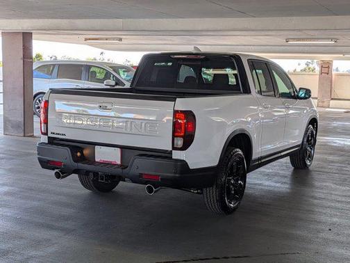 Platinum White Pearl 2026 Honda Ridgeline Black