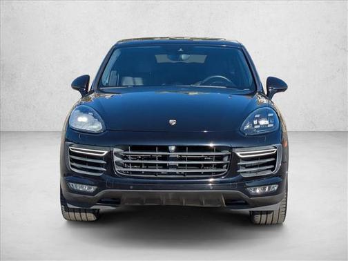 2018 Porsche Cayenne Turbo