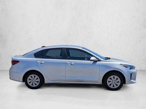 Silky Silver 2018 Kia Rio S