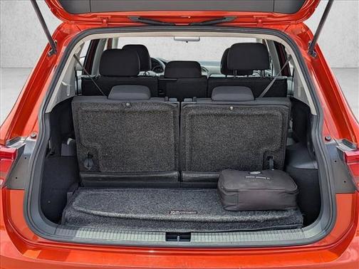 Habanero Orange Metallic 2018 Volkswagen Tiguan 2.0T S