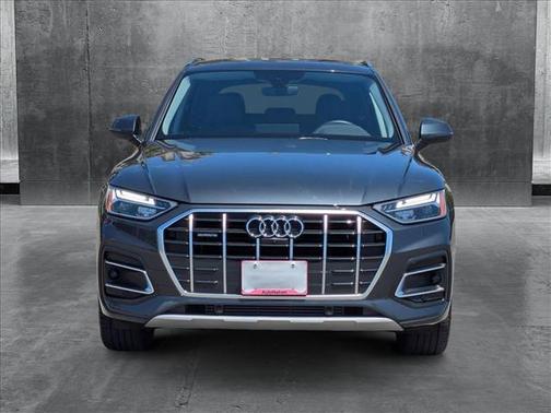 2023 Audi Q5 40 Premium Plus