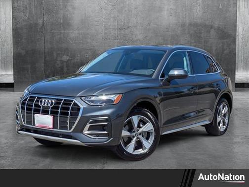 2023 Audi Q5 40 Premium Plus