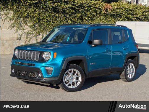 Bikini Metallic Clearcoat 2022 Jeep Renegade Latitude