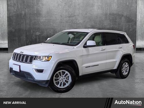 2020 Jeep Grand Cherokee Laredo