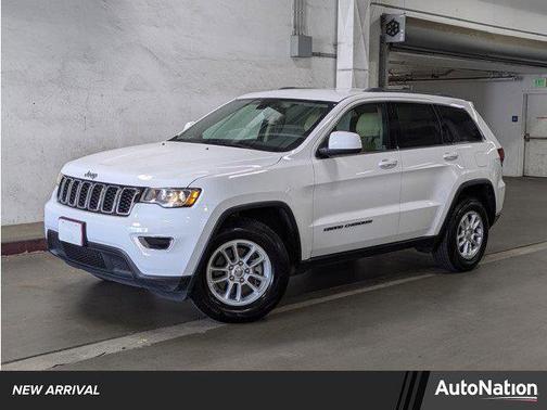 2020 Jeep Grand Cherokee Laredo