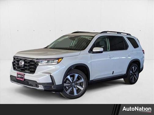 2025 Honda Pilot Touring 8-Passenger