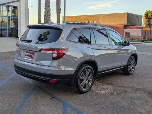 2022 Honda Pilot 2WD Sport