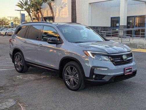 2022 Honda Pilot 2WD Sport
