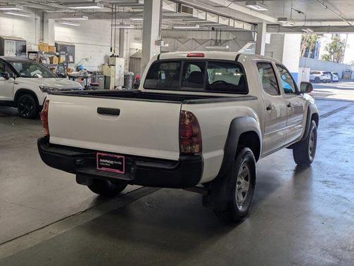 Super White 2013 Toyota Tacoma PreRunner