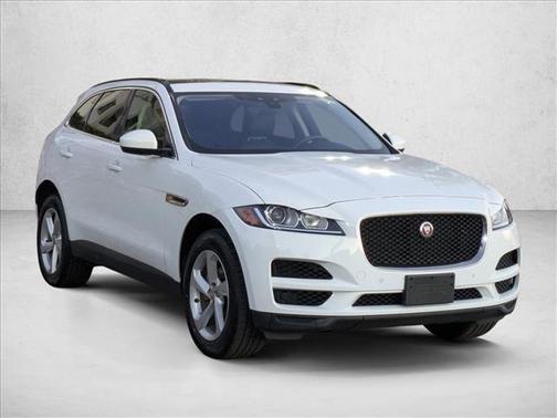 Fuji White 2019 Jaguar F-PACE 25t Premium
