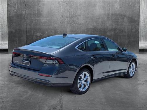 2025 Honda Accord LX 1.5T