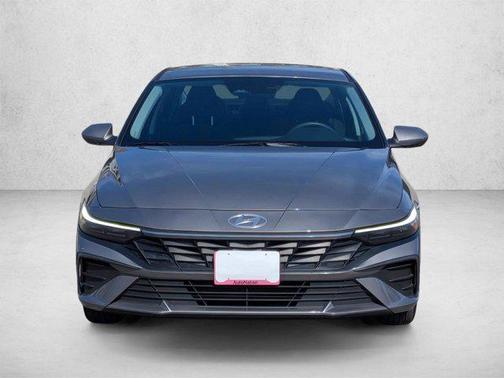 Fluid Metal 2024 Hyundai ELANTRA SEL
