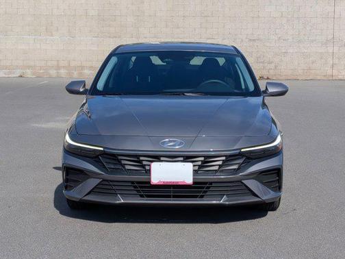 Fluid Metal 2024 Hyundai ELANTRA SEL