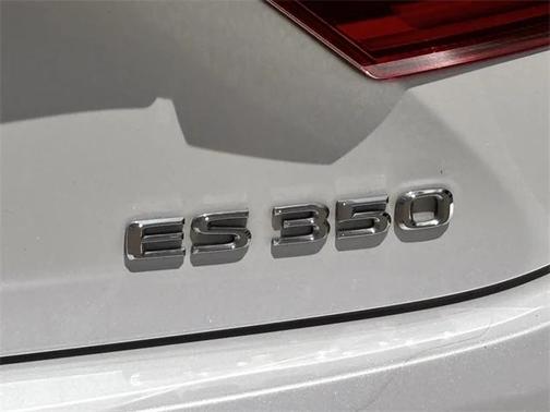 2018 Lexus ES 350 Base