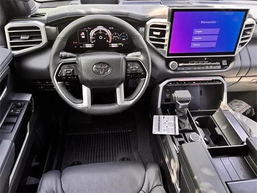 2025 Toyota Tundra Hybrid Platinum