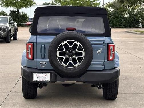 2023 Ford Bronco Outer Banks