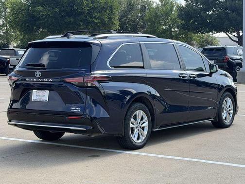 Blueprint 2022 Toyota Sienna Limited