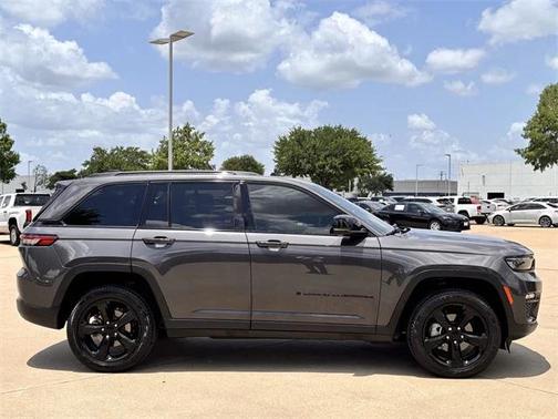 2024 Jeep Grand Cherokee Limited X