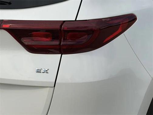 2020 Kia Sportage EX