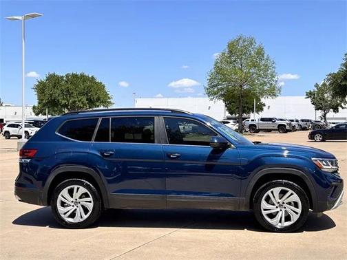2022 Volkswagen Atlas 3.6L SE w/Technology