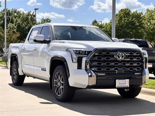 2025 Toyota Tundra Hybrid Platinum