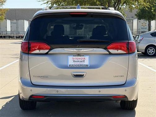 2017 Chrysler Pacifica Limited