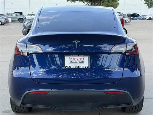 2023 Tesla Model Y Long Range Dual Motor All-Wheel Drive
