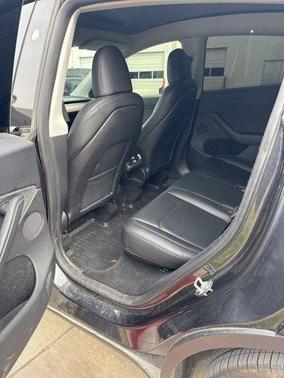 2024 Tesla Model Y Long Range Dual Motor All-Wheel Drive