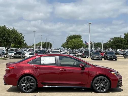 2025 Toyota Corolla SE