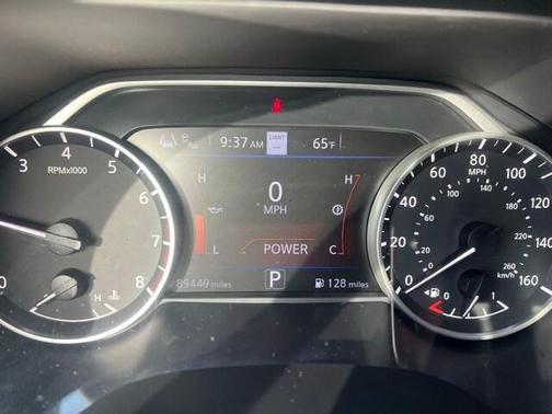 2022 Nissan Maxima SV Xtronic CVT