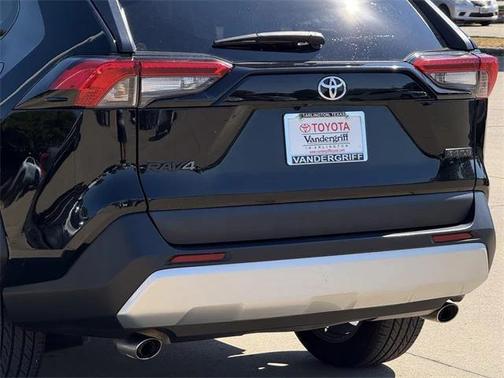 2022 Toyota RAV4 Adventure