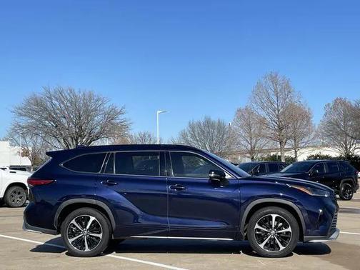 2021 Toyota Highlander XSE