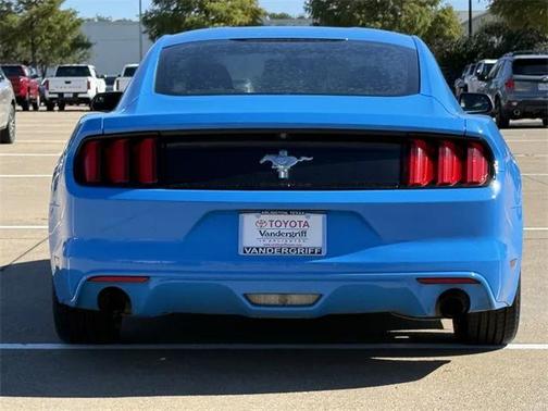 2017 Ford Mustang V6