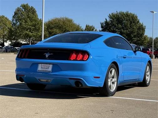 2017 Ford Mustang V6