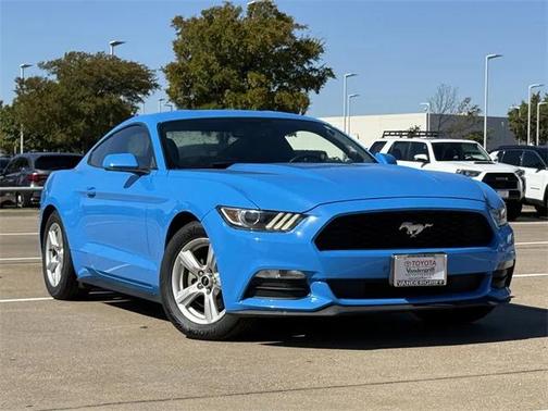 2017 Ford Mustang V6