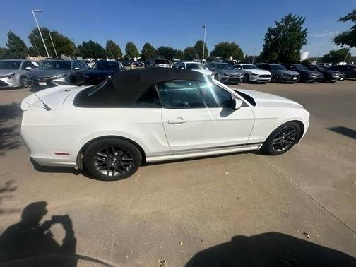 2013 Ford Mustang V6 Premium