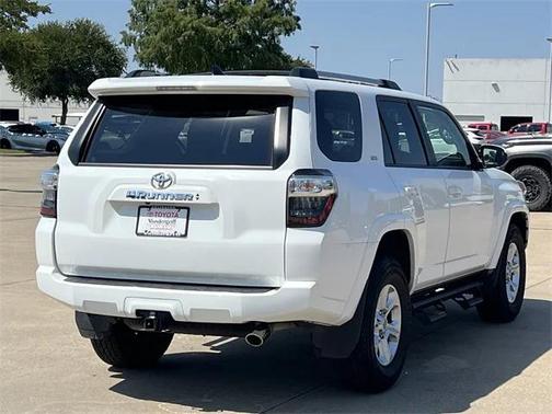 2023 Toyota 4Runner SR5