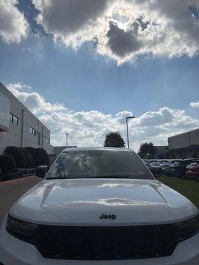 2024 Jeep Grand Cherokee Altitude