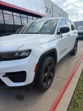2024 Jeep Grand Cherokee Altitude