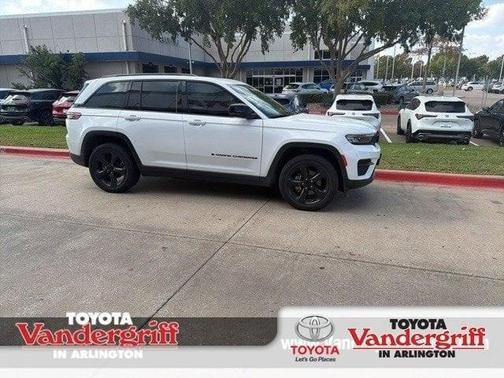 2024 Jeep Grand Cherokee Altitude