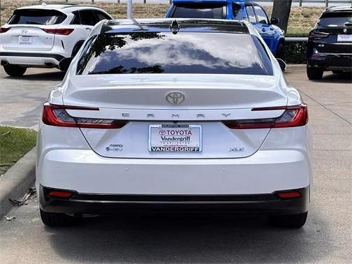 2025 Toyota Camry XLE