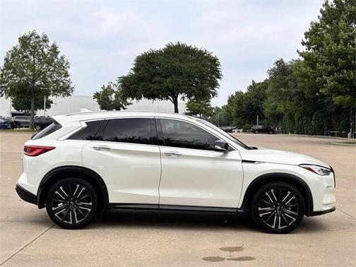 2021 INFINITI QX50 LUXE