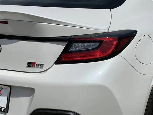 2024 Toyota GR86 Premium