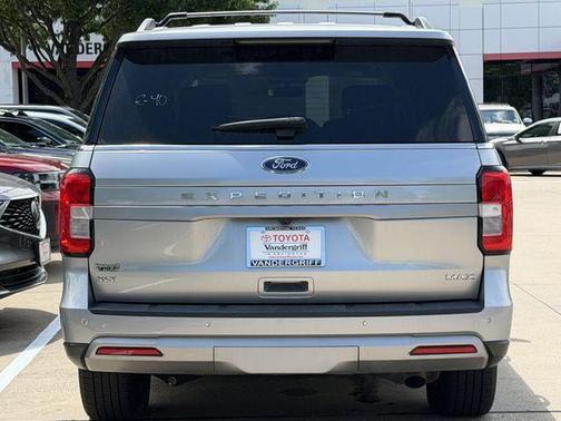 Iconic Silver 2024 Ford Expedition Max XLT