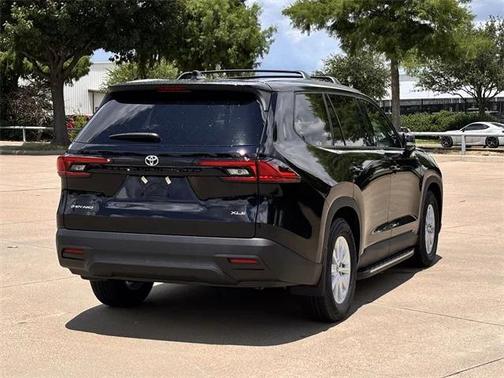 2025 Toyota Grand Highlander Hybrid XLE
