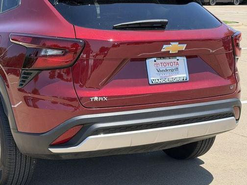 Crimson Metallic 2025 Chevrolet Trax LT