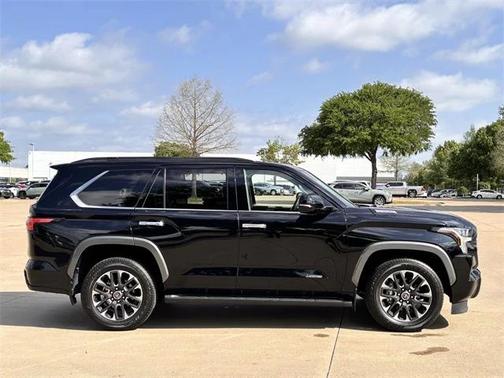 2023 Toyota Sequoia Limited